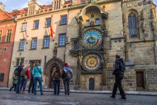 Ελληνόφωνη ξενάγηση στην Πράγα, Αστρονομικό Ρολόι