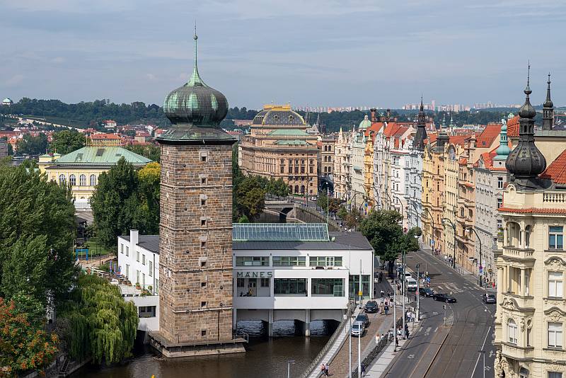 Που να μείνω στην Πράγα - Θέα από το Σπίτι που Χορεύει